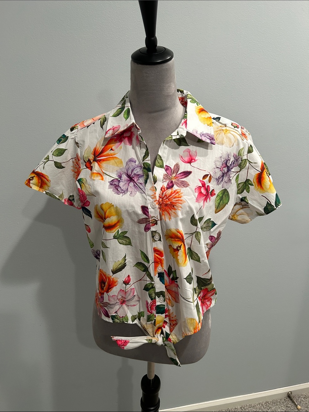 Philosophy Cropped Floral Blouse L